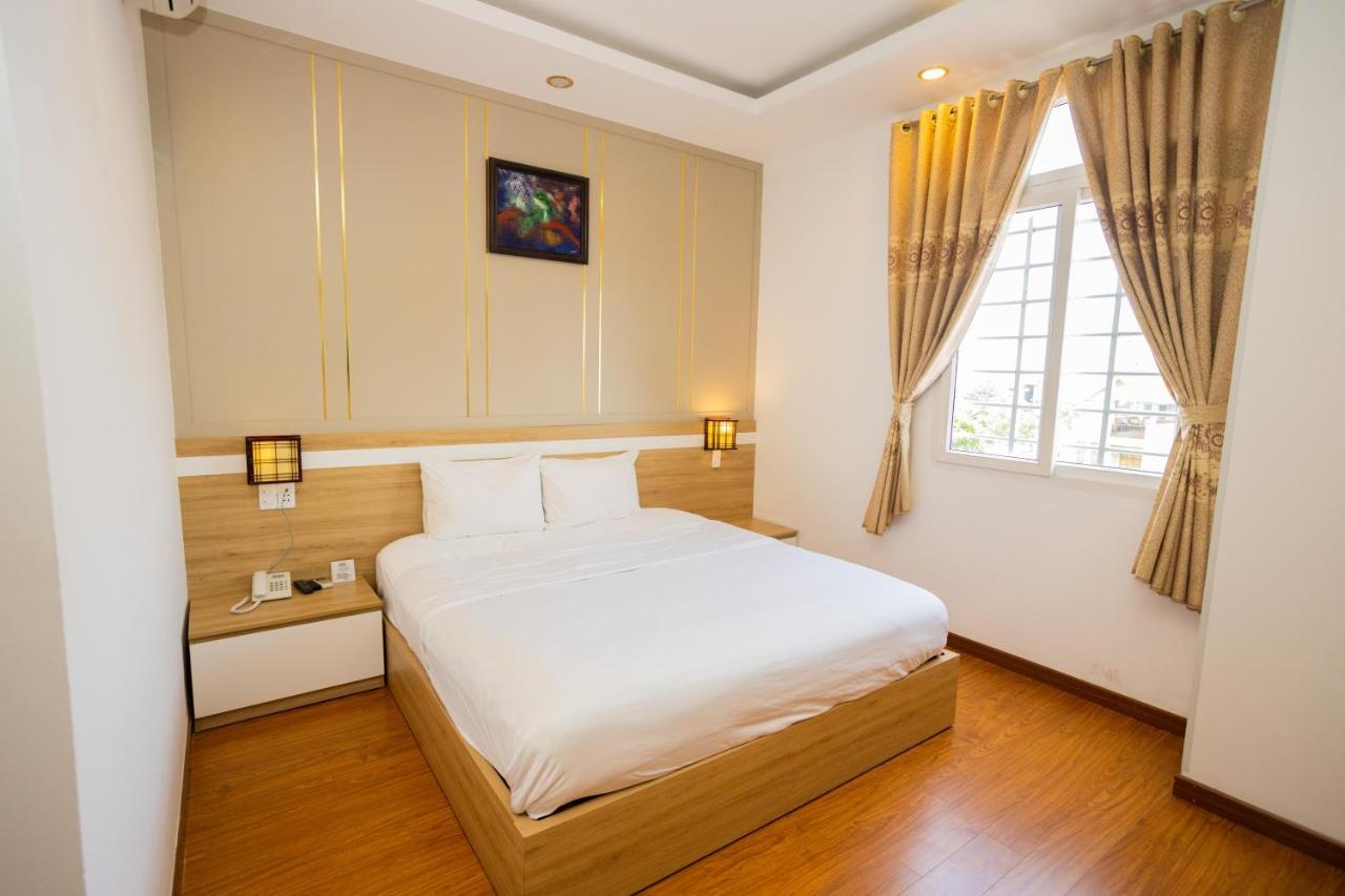 Hoang Loc Hotel Buôn Ma Thuột Extérieur photo